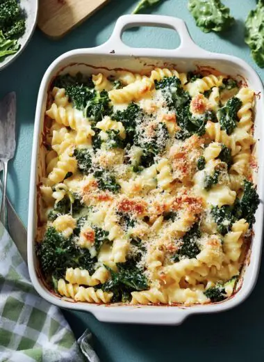 Creamy Kale and Pasta Bake