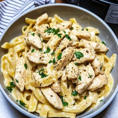 Instant Pot Lighter Chicken Alfredo