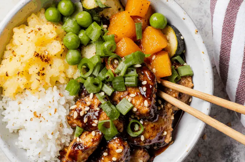 Chicken Teriyaki Pineapple Bowl