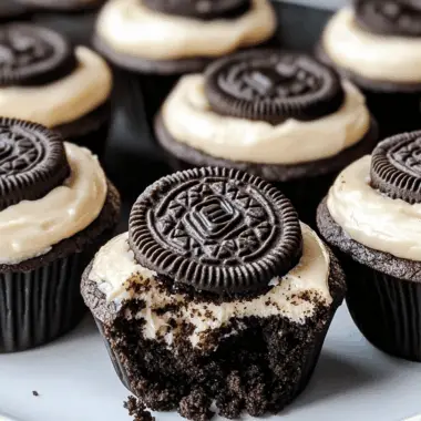 Oreo Cheesecake Cookie Cups